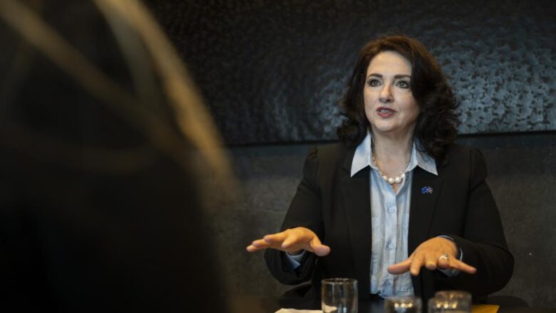La Commissaria Dalli incontra il Parlamento europeo e il Consiglio per rafforzare le politiche dell’UE sulla disabilità