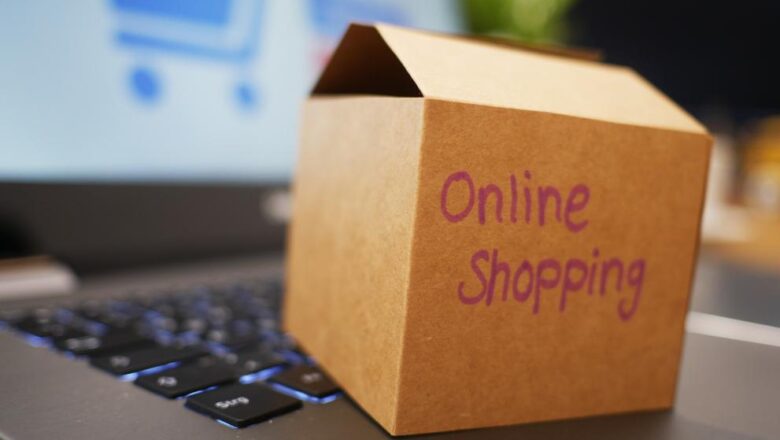 La Commissione organizza una cerimonia in occasione della firma dell’impegno per la protezione dei consumatori con 11 piattaforme di commercio elettronico.