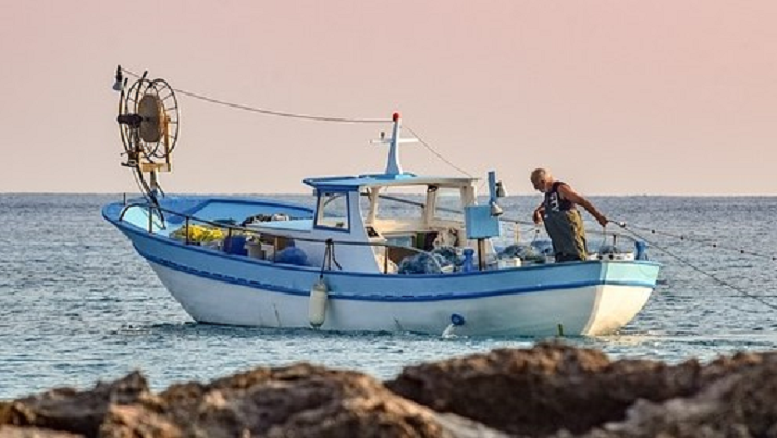 I ministri della pesca concordano le possibilità di pesca per il 2025 per l’Atlantico e il Mare del Nord, il Mediterraneo e il Mar Nero