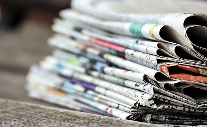 La Commissione rafforza il sostegno ai giornalisti russi e bielorussi in esilio nell’UE