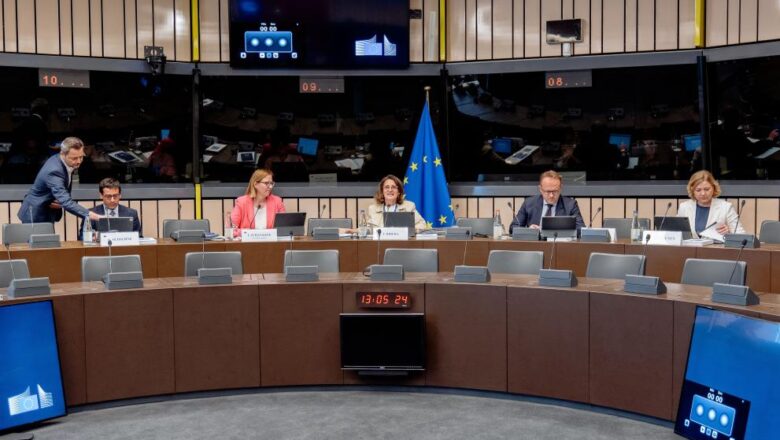La Commissione propone una semplificazione per accelerare gli investimenti nel settore della difesa nell’UE